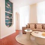 Апартаменты La Pampelonne Place Des Lices