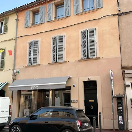 Apartament La Pampelonne Place Des Lices Saint-Tropez